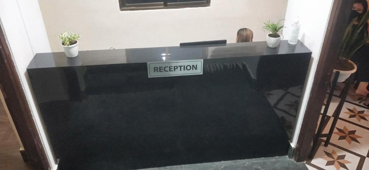 Oyo Thangal Hotel Imphal Luaran gambar